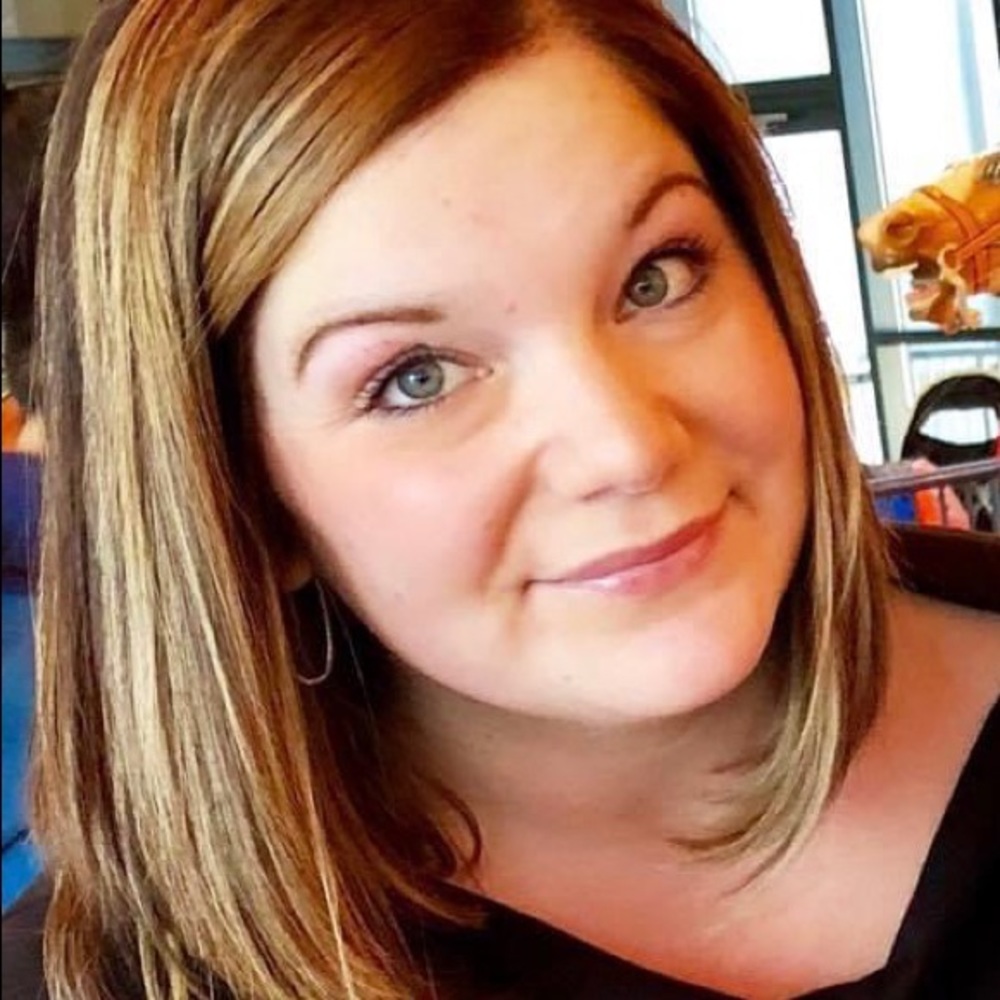 Meet your Posher, Falon